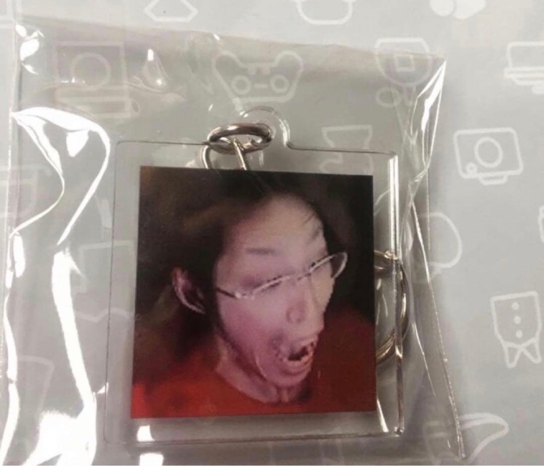 LEGENDUS 頂 アクリルキーホルダー 釈迦 SHAKA ② - メルカリ