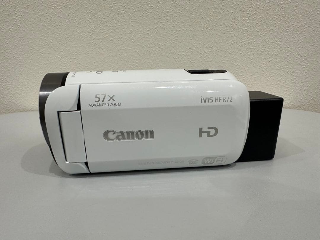 【美品】Canon HF R72 キャノン SDカード、キャリーケース付き！