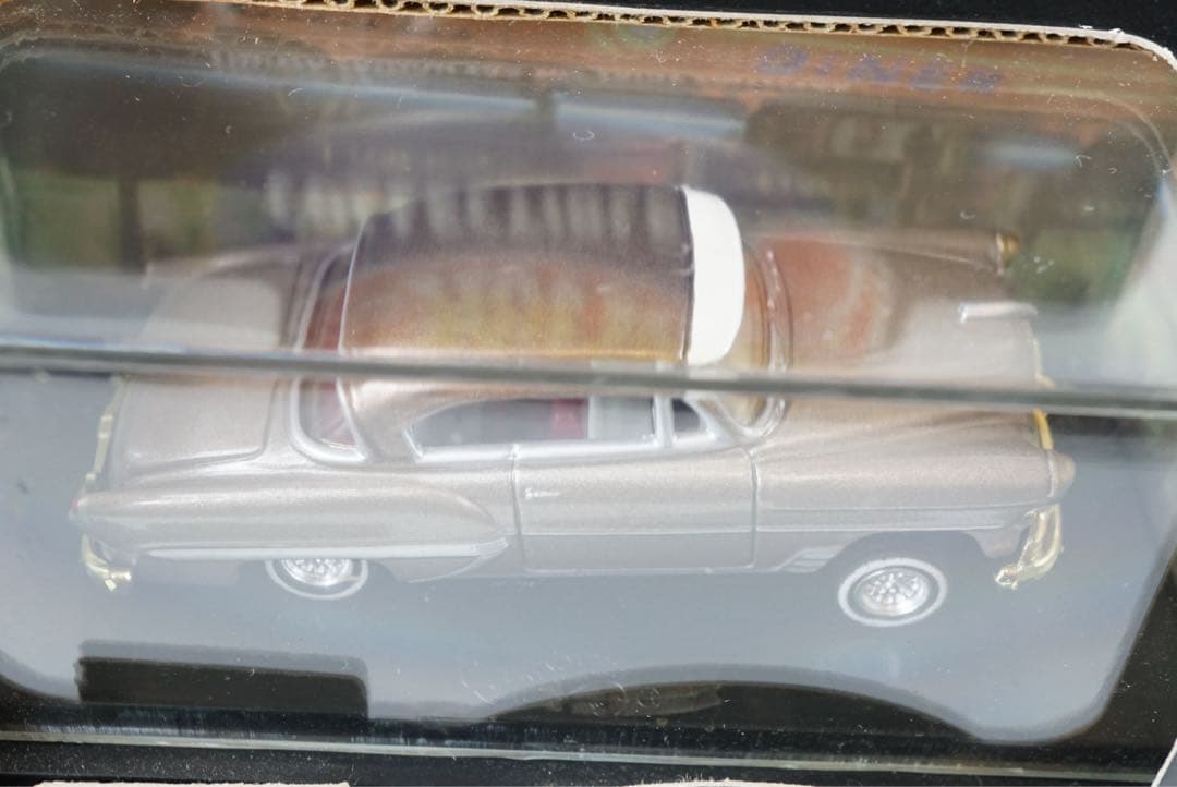 Hot Wheels Collectibles 53 Chevy ローライダー