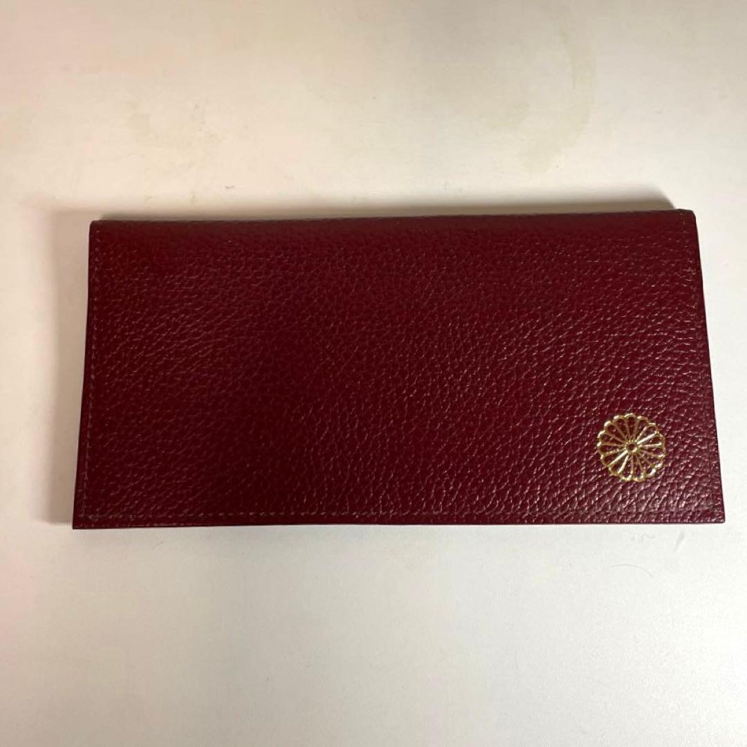 新品•未使用】皇居 菊の御紋 えんじ色orワインレッドの長財布 - メルカリ