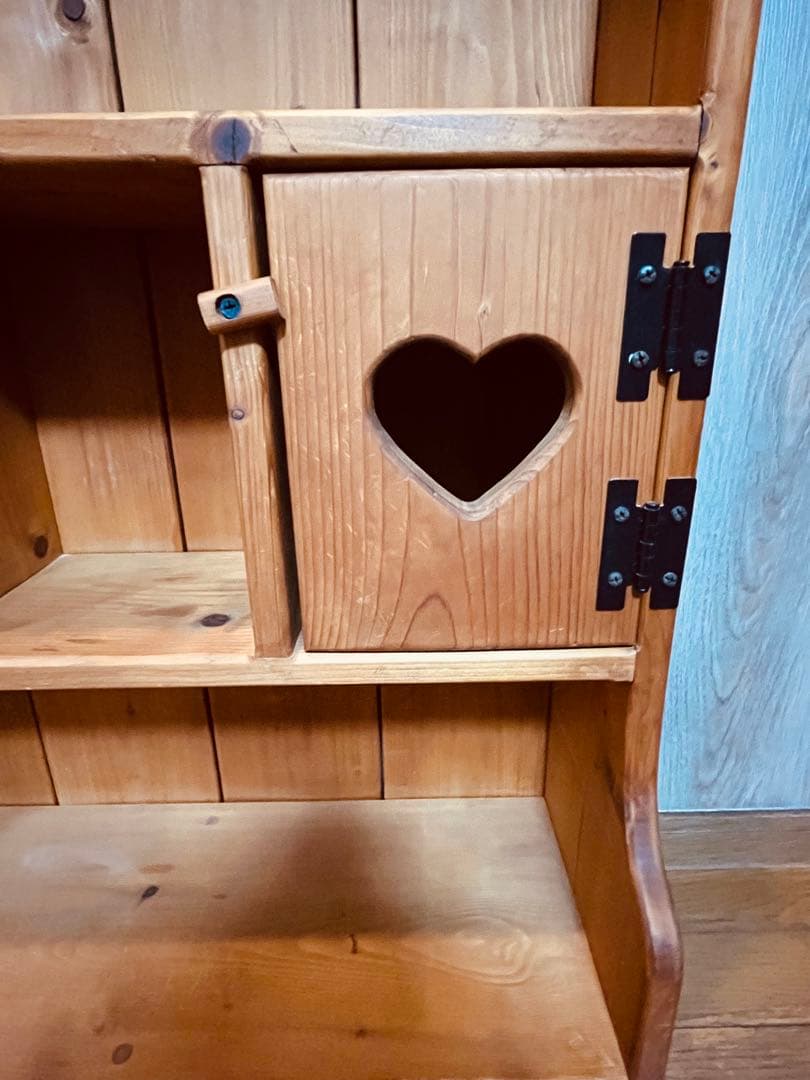 アメリカンカントリー家具 カントリーハート 木製ハート型扉付きシェルフ