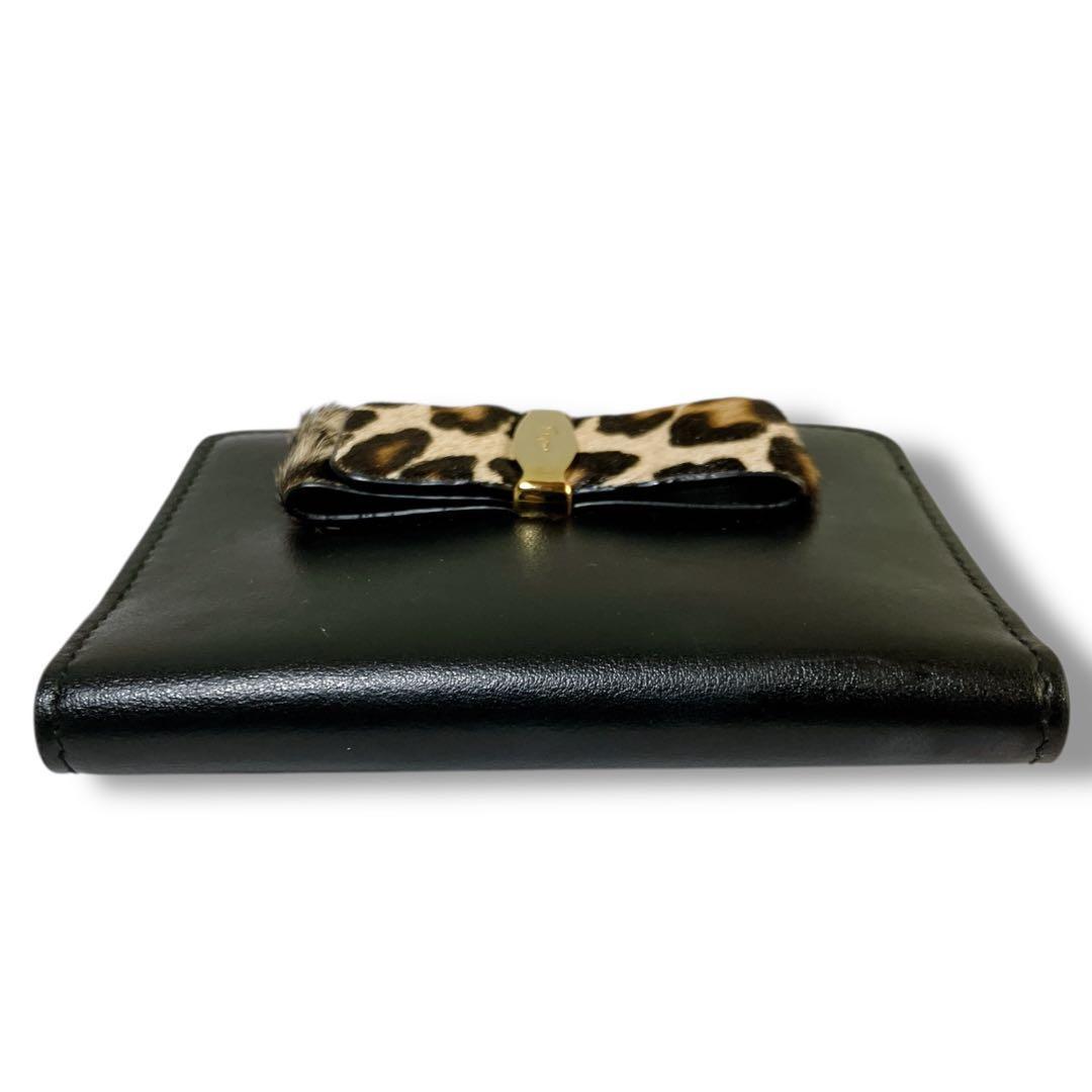 サルバトーレフェラガモ 良品 イタリア製ハラコヴァラリボン 2つ折り