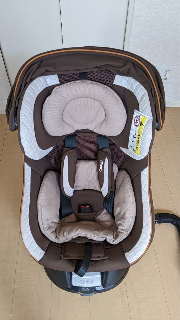 コンビ チャイルドシート クルムーヴスマート エッグショック JG-550