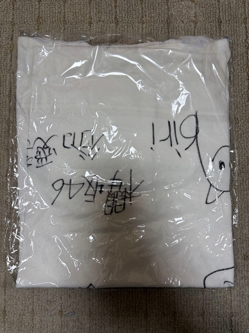 櫻坂46 谷口愛季 2nd TOUR 2022 サイン Tシャツ - アイドル最高 の