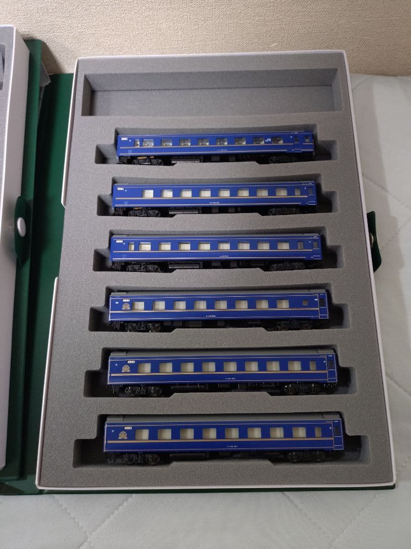 EF81　24系寝台特急　北斗星　デラックス編成　13両セット