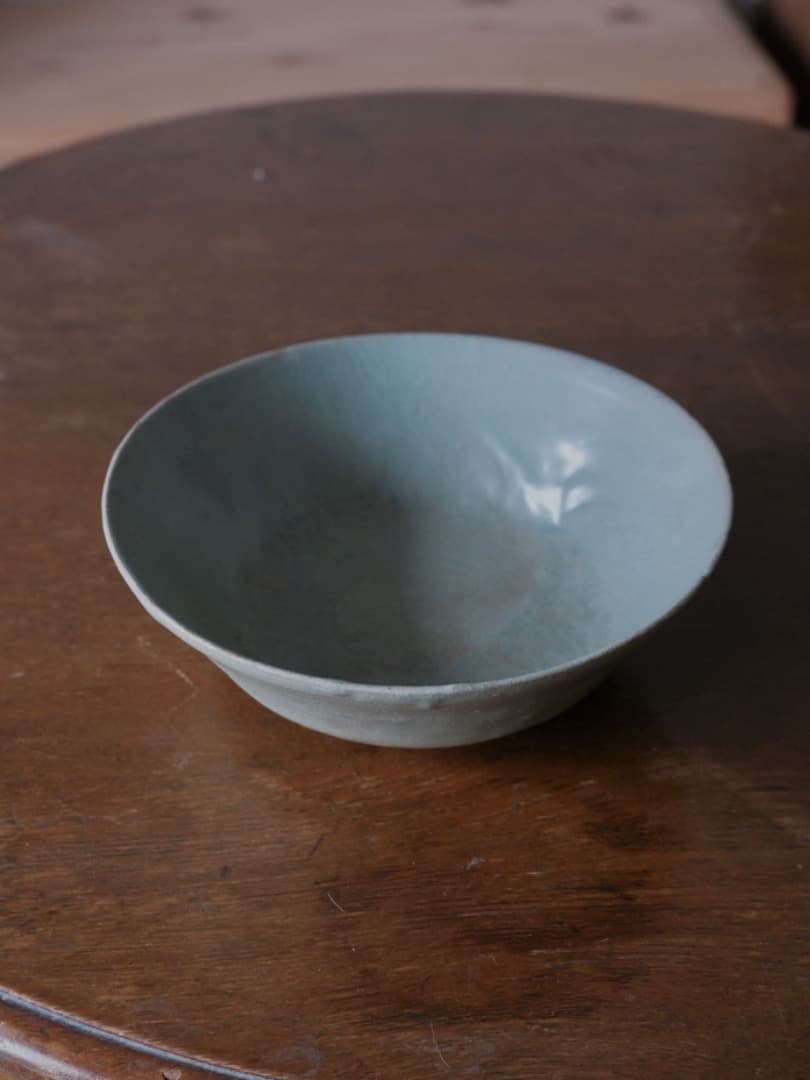 青磁鉢 茶碗 高麗青磁 陰刻文皿 箱付 茶道具 Q1784