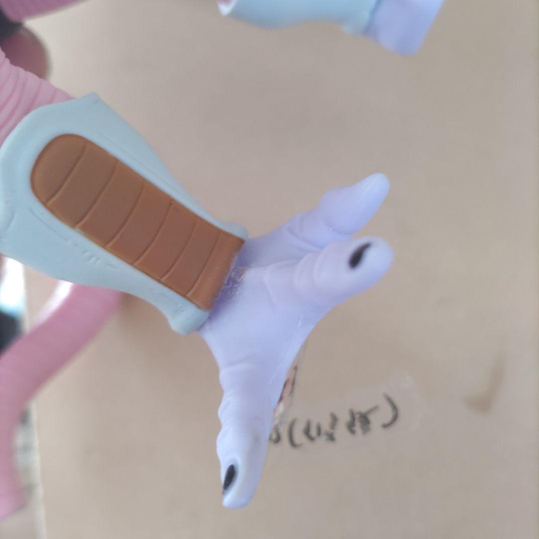 ドラゴンボール 一番くじ フリーザ第二形態 フリーザ第三形態 ゴールデンフリーザ