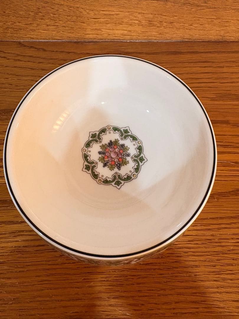 ウエッジウッド フロレンティーン ペットボウル 17cm 緑