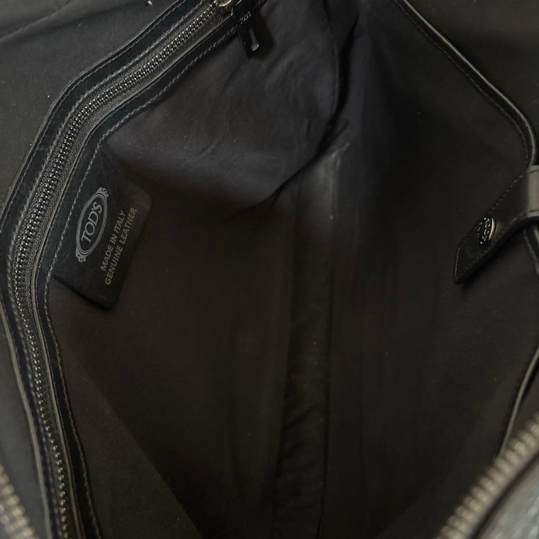 TOD'S トッズ ビジネスバッグ 本革