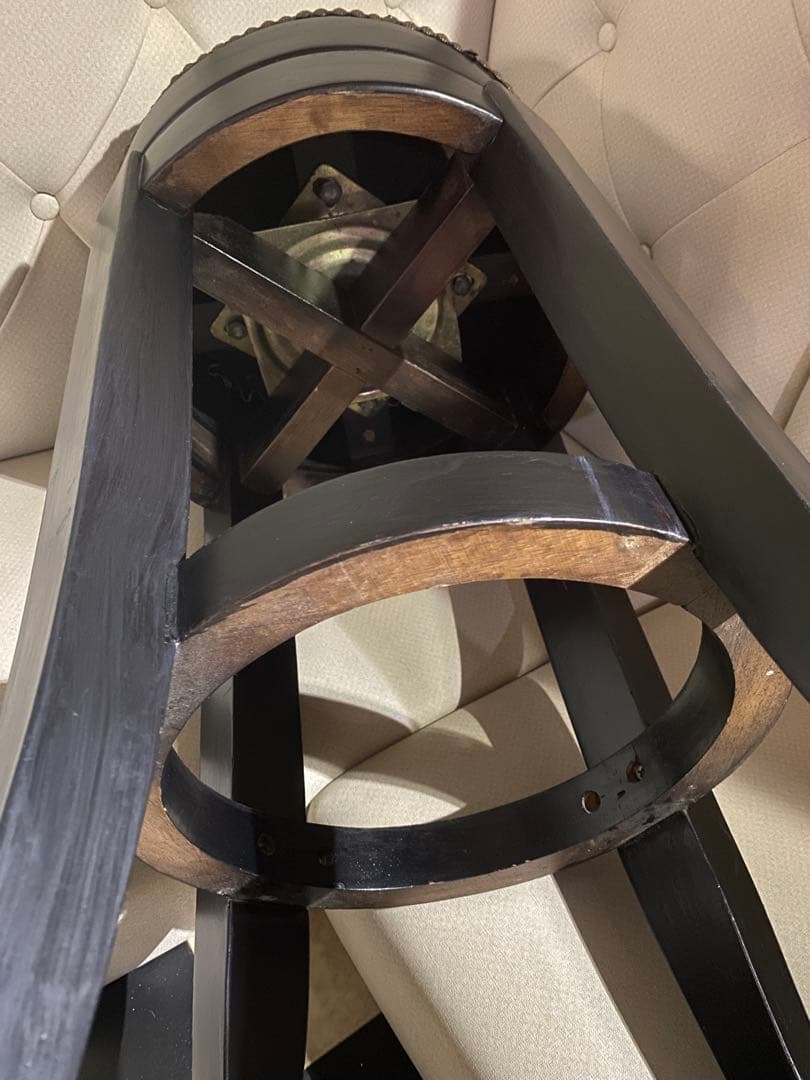 希少♦️猫脚 鋲留 ヴィンテージ ハイスツール♦️ゴシック♦️マット