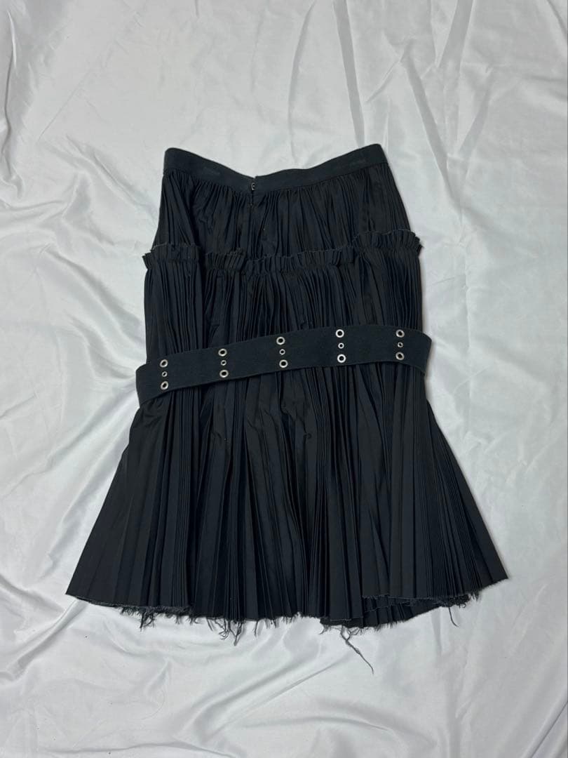 sacai ベルト プリーツ スカート ブラック 個性的 コレクション　ショー