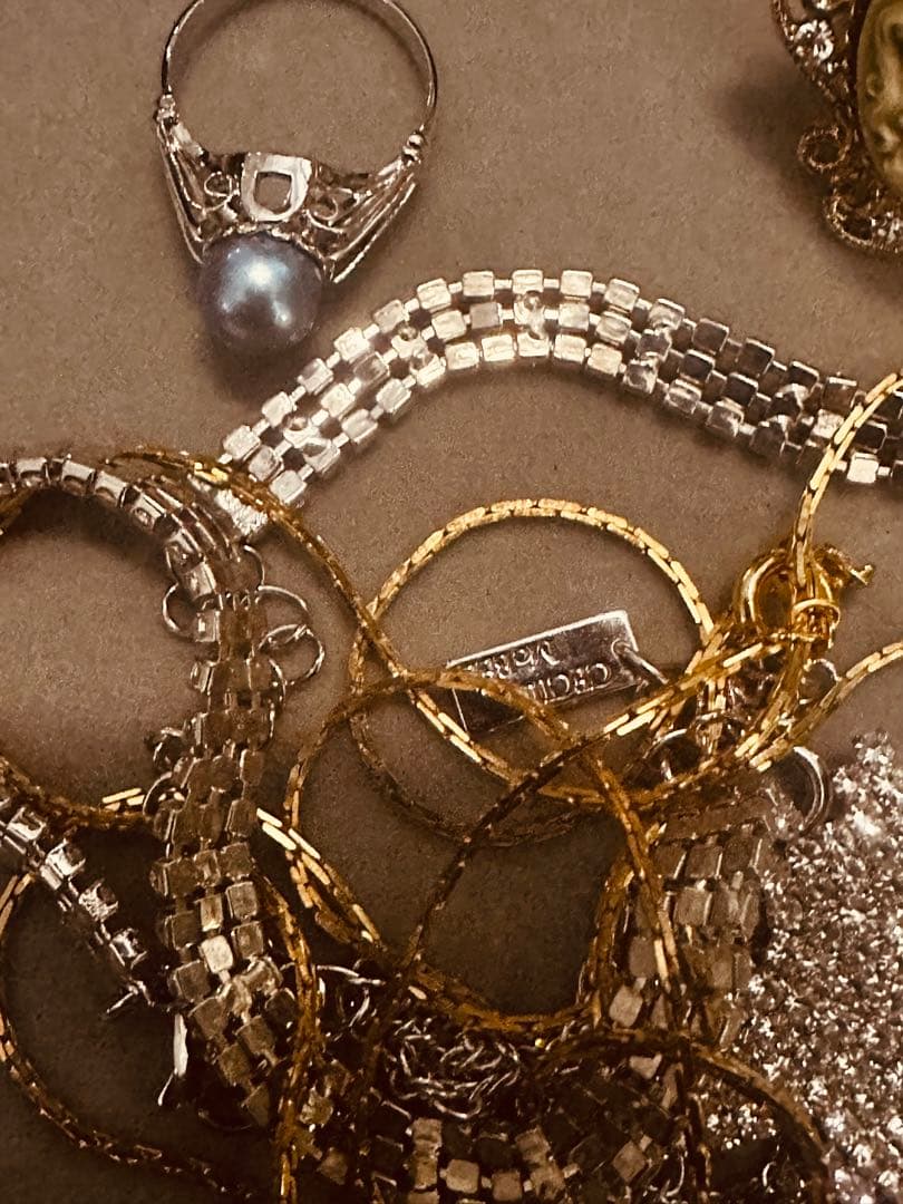 y*g様 遺品整理品と自分が頂いた物などになります。