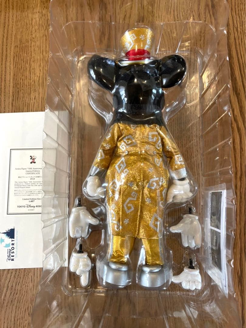 ディズニー　30周年 ミッキーマウス アクションフィギュア　金コス