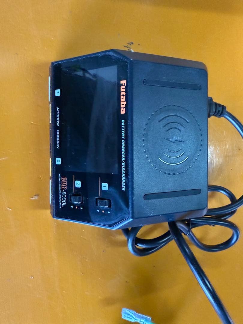 Futaba CDR-8000L バッテリーチャージャー