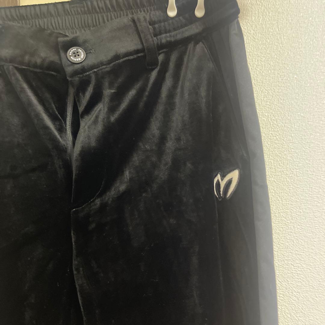 MASTER BUNNY EDITION レディスブラックセットアップ