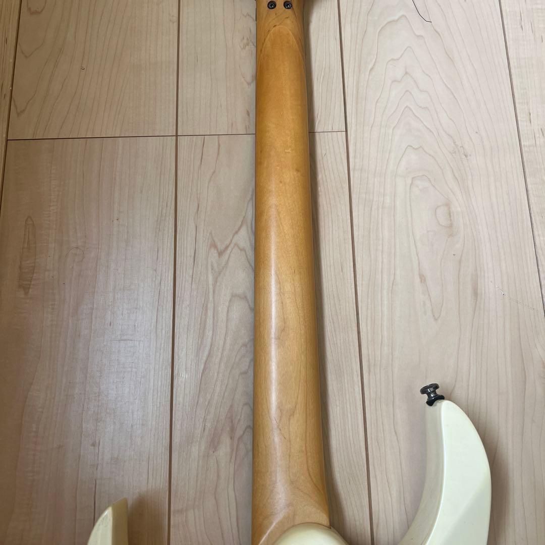 希少 Ibaniz JEM555WHスティーブヴァイ モデル　ギターケース付