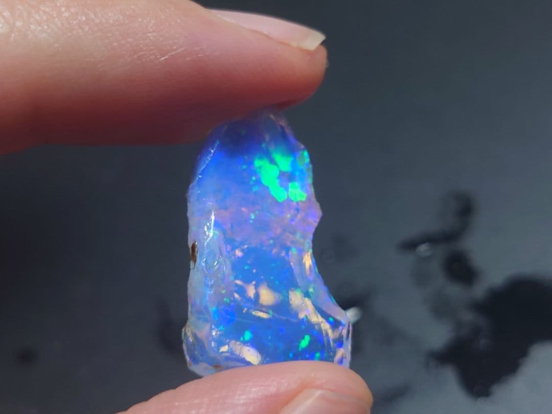 エチオピアウェロ産オパール 星空のような 鉱物標本 原石 チョーク