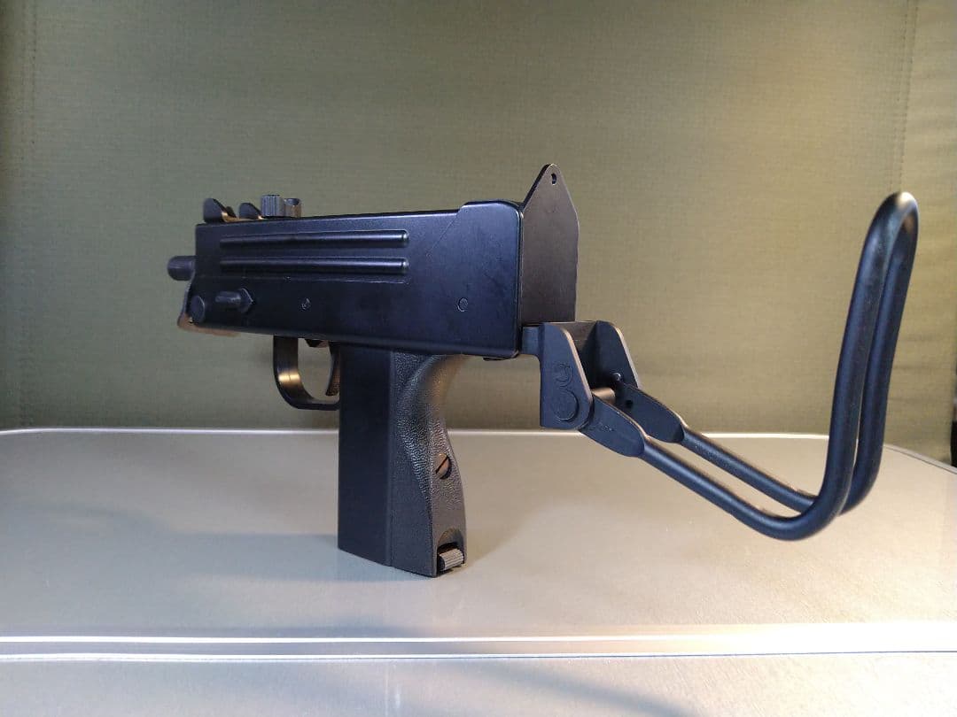 作動快調な美品！KSC M11A1 セミ・フルオートガスブロ！マガジン漏れなし！