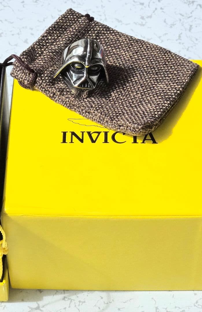 INVICTA StarWarsダース・ベイダー時計&ダース・ベイダー指輪セット