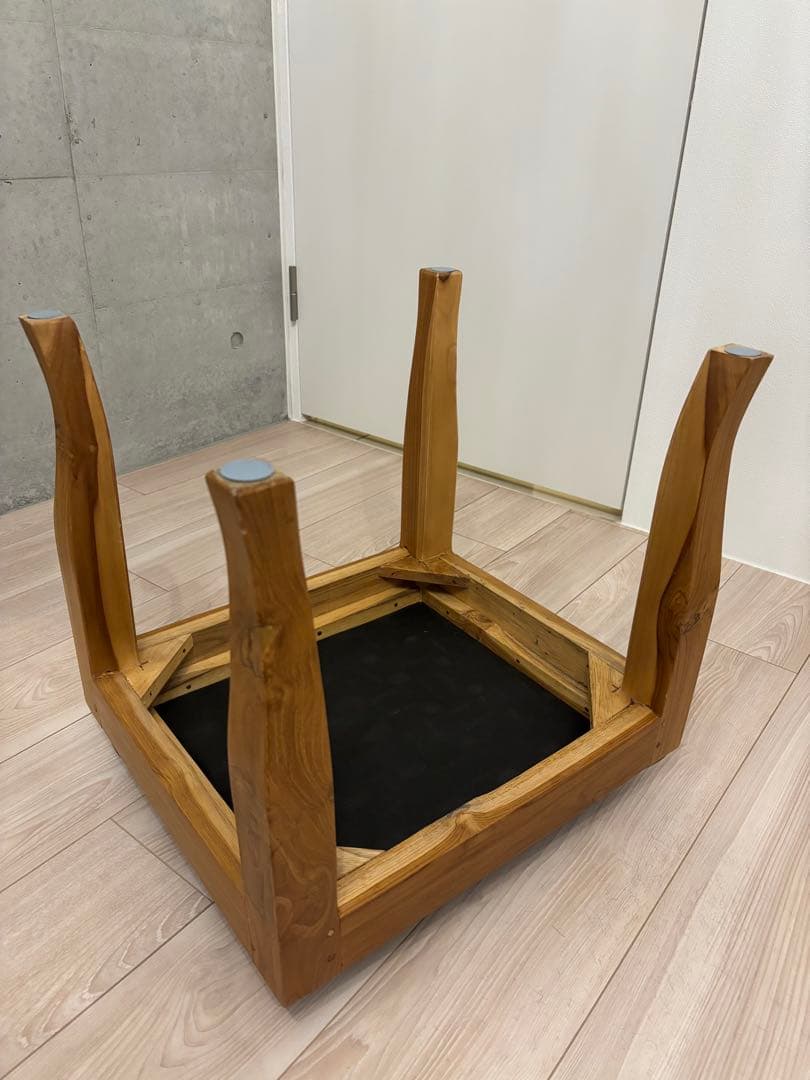 ★値下げ中★BALI Andrea Stool - チーク材とレザーのスツール