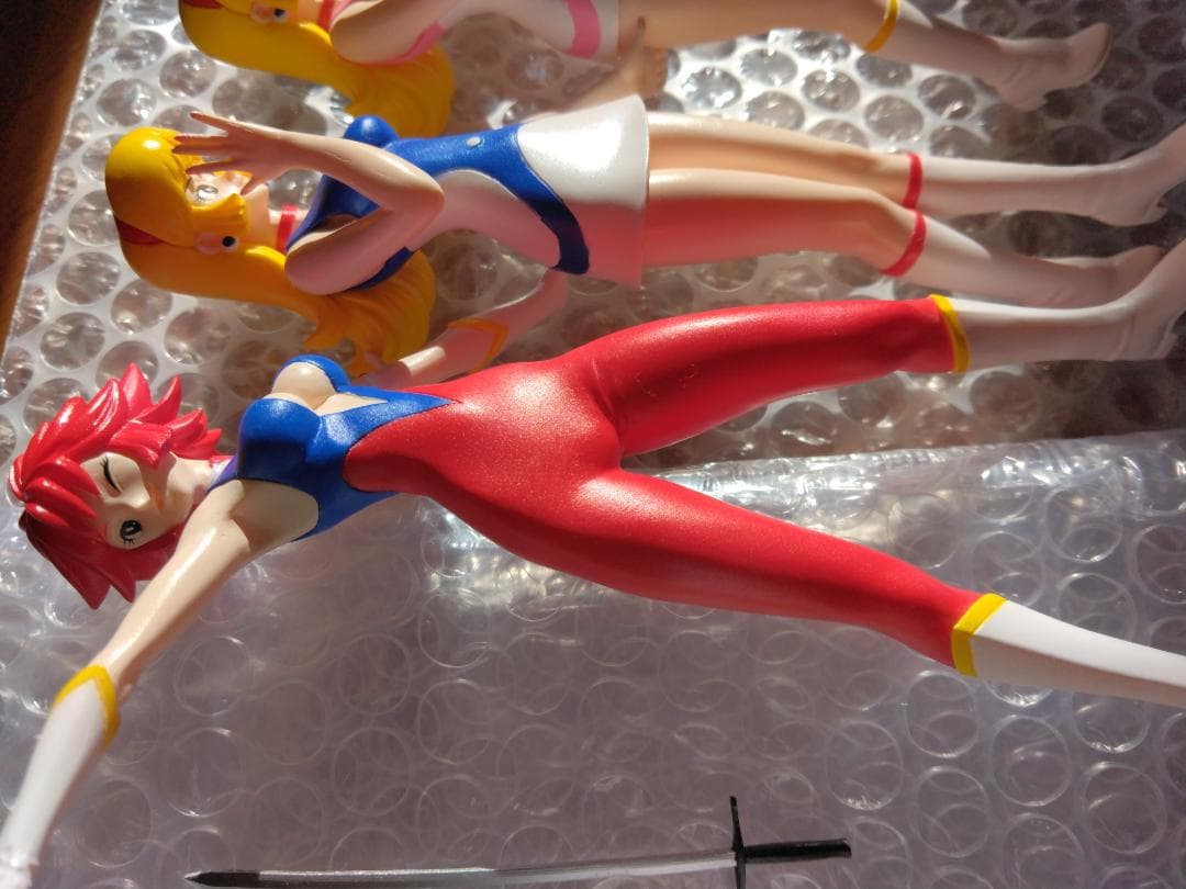 ハセガワ プラモデル キューティーハニー レイナ 4体セット 完成品