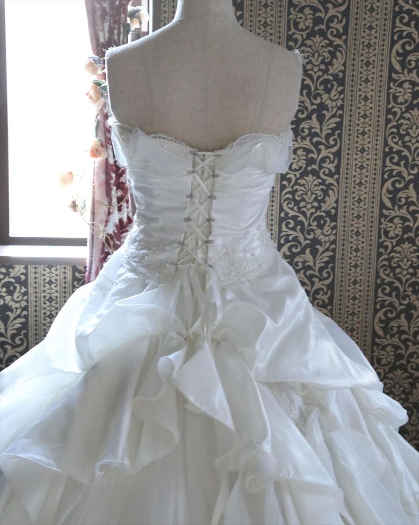 573クラウディアLoveryWedding高級ウエディングドレス7号9号11号