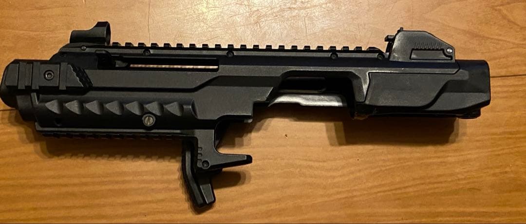 東京マルイ　グロック　18c アーマーワークスカービンキット