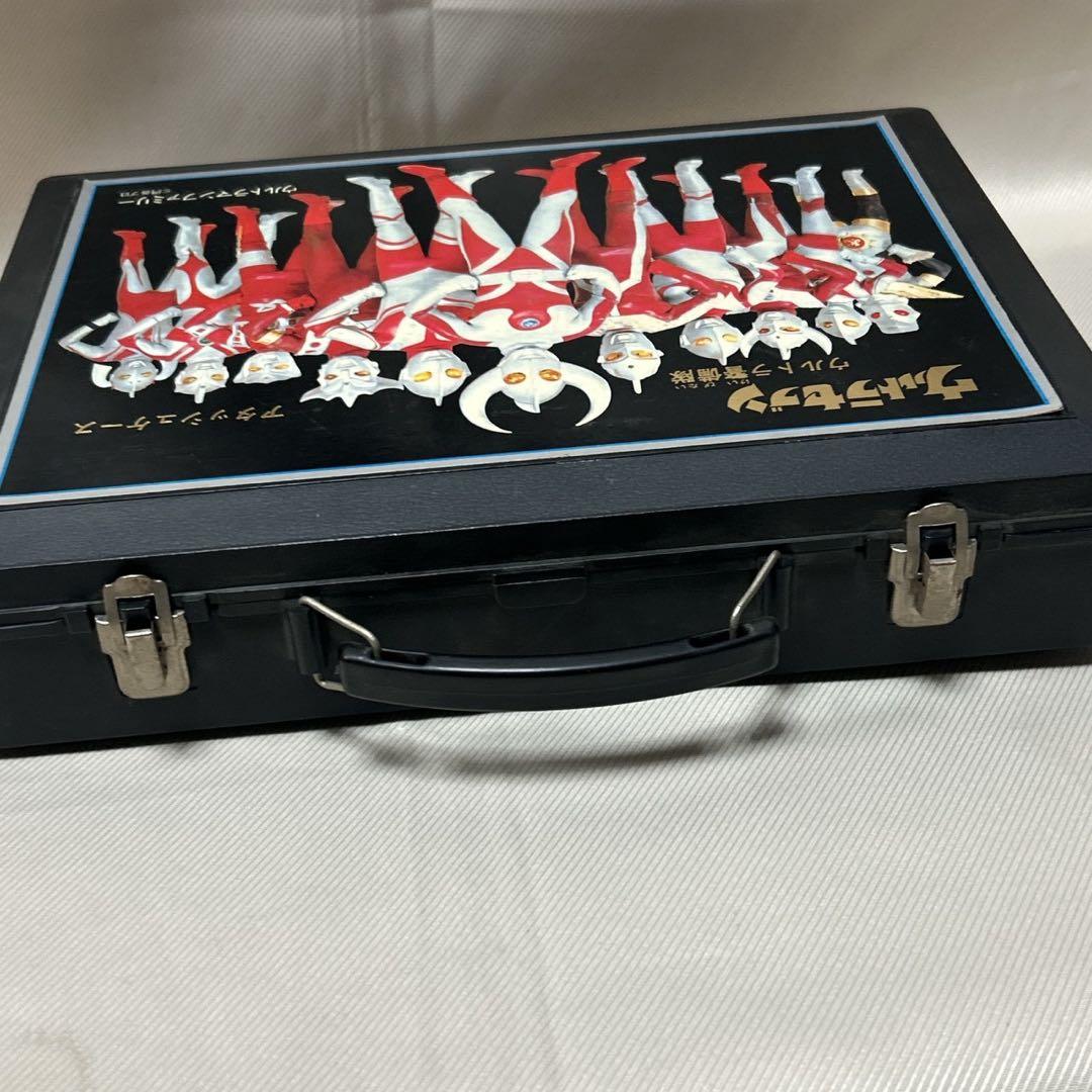 F.ポピー ウルトラ警備隊 アタッシュケース 年代物おもちゃ