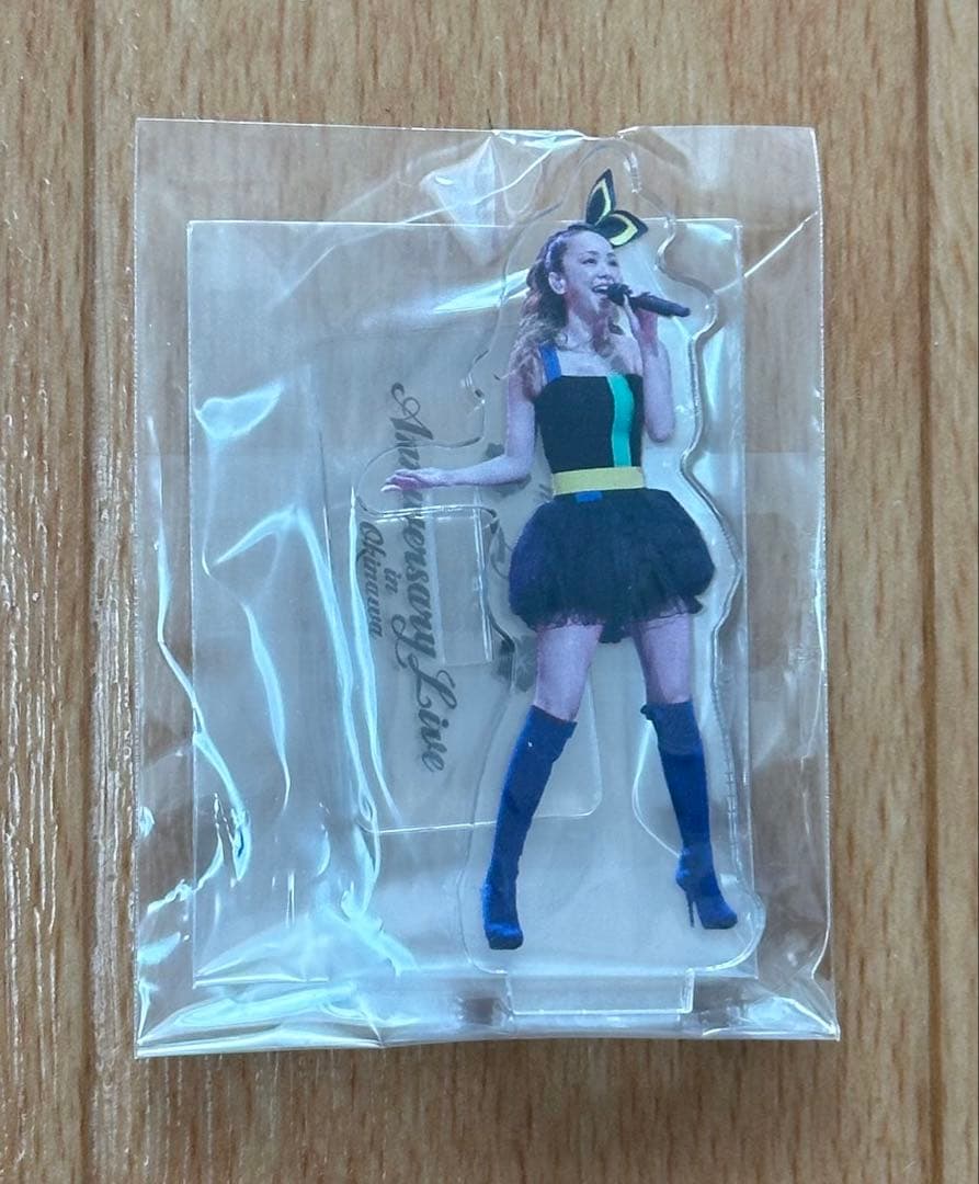 安室奈美恵 アクリルスタンド アクリル グッズ - メルカリ