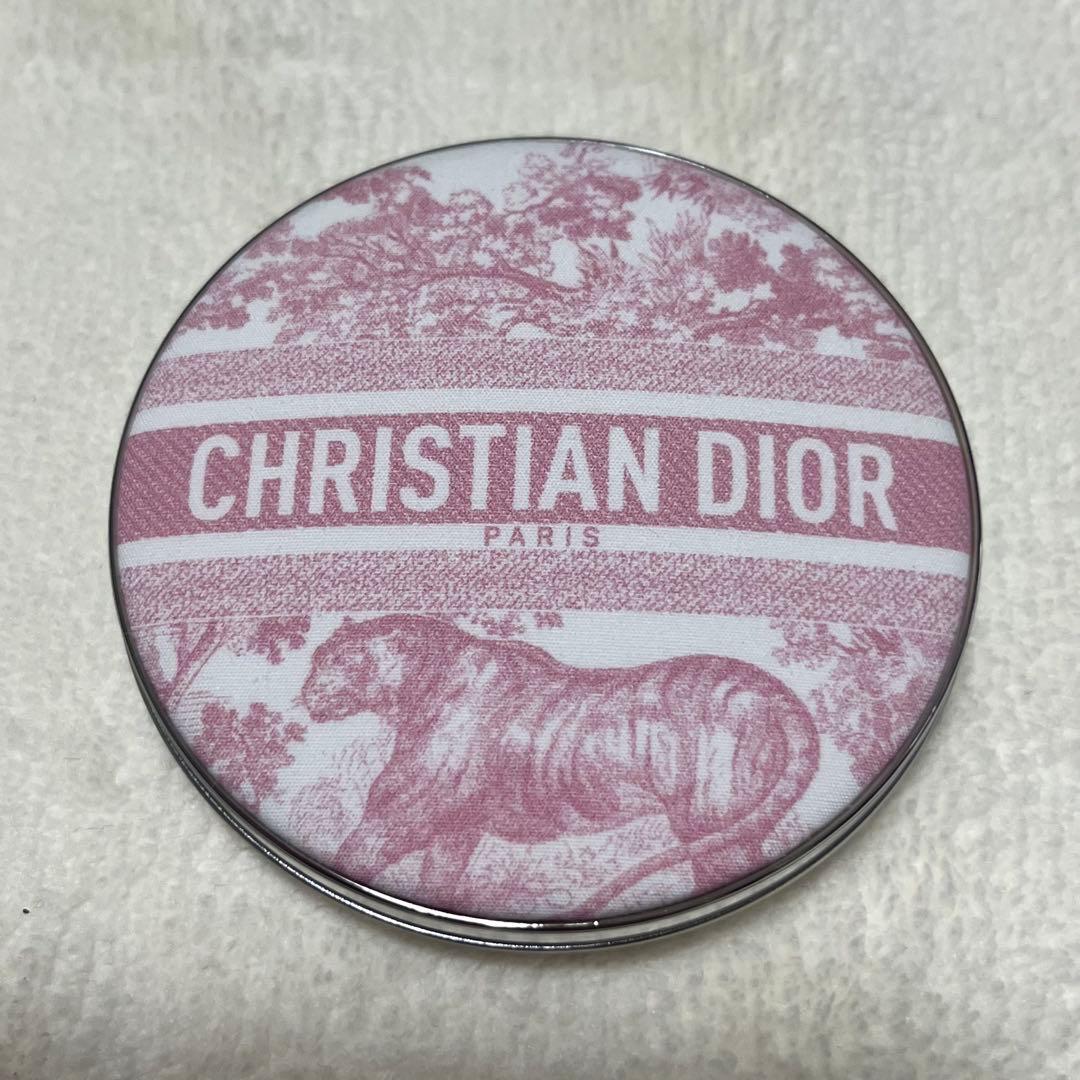 新品未使用 限定色 ディオールスキンフォーエヴァーヌードブロンズグロウ 032