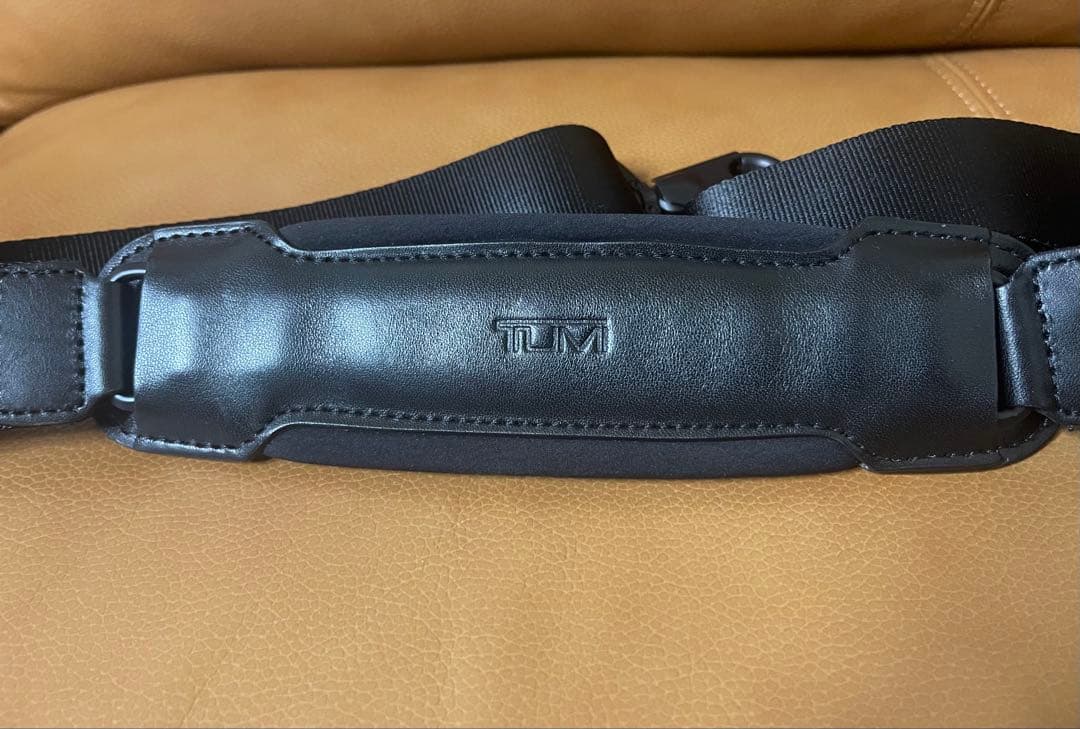 TUMI ナイロン.レザー　ビジネスバッグ　リュック　 3way A4収納　黒