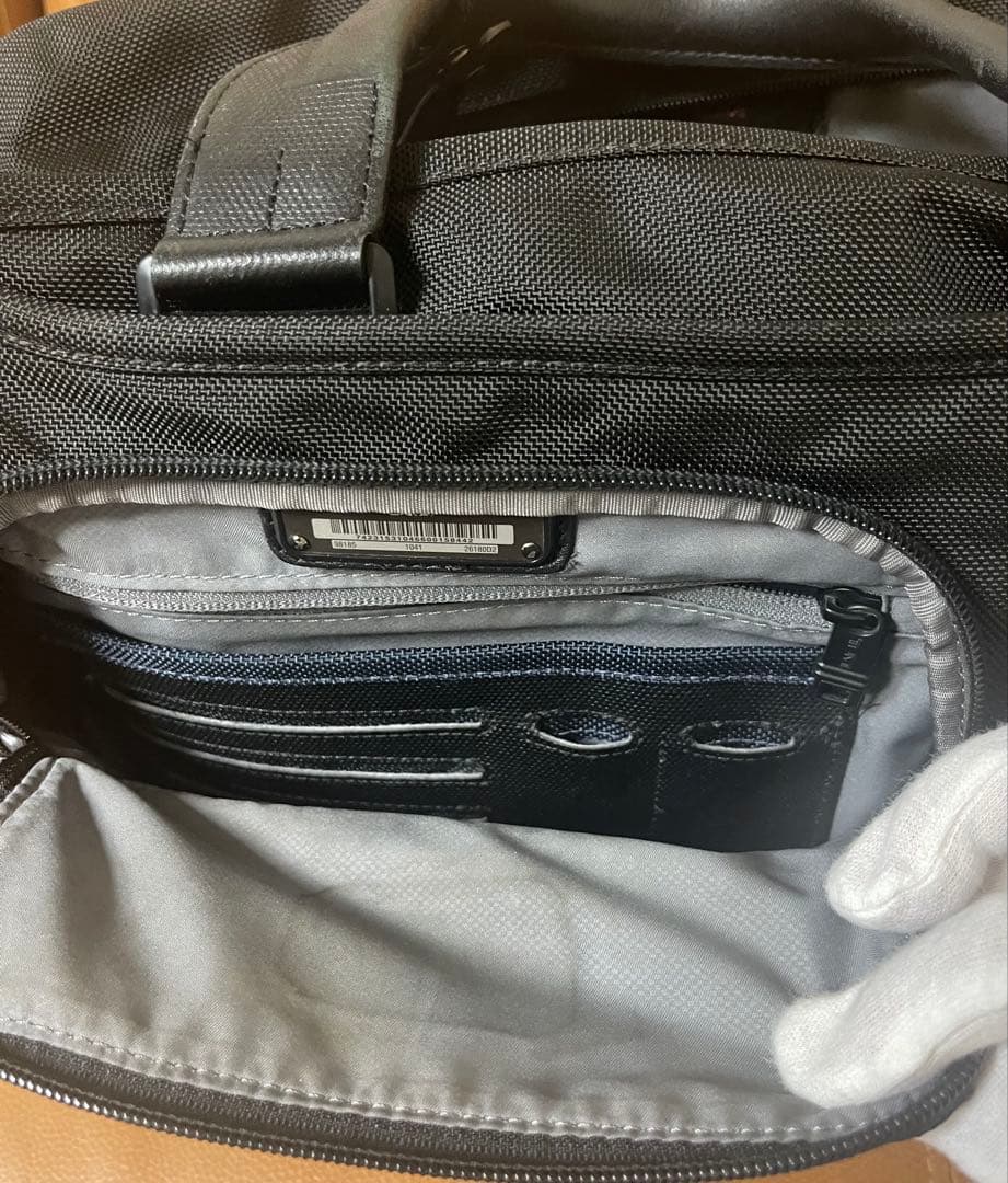 TUMI ナイロン.レザー　ビジネスバッグ　リュック　 3way A4収納　黒