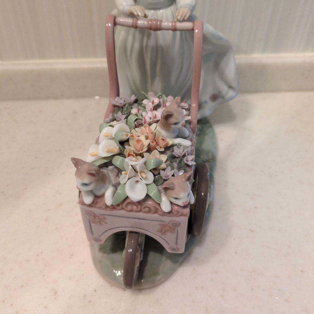 希少】Lladroリヤドロ女性猫花花籠麦わら帽子