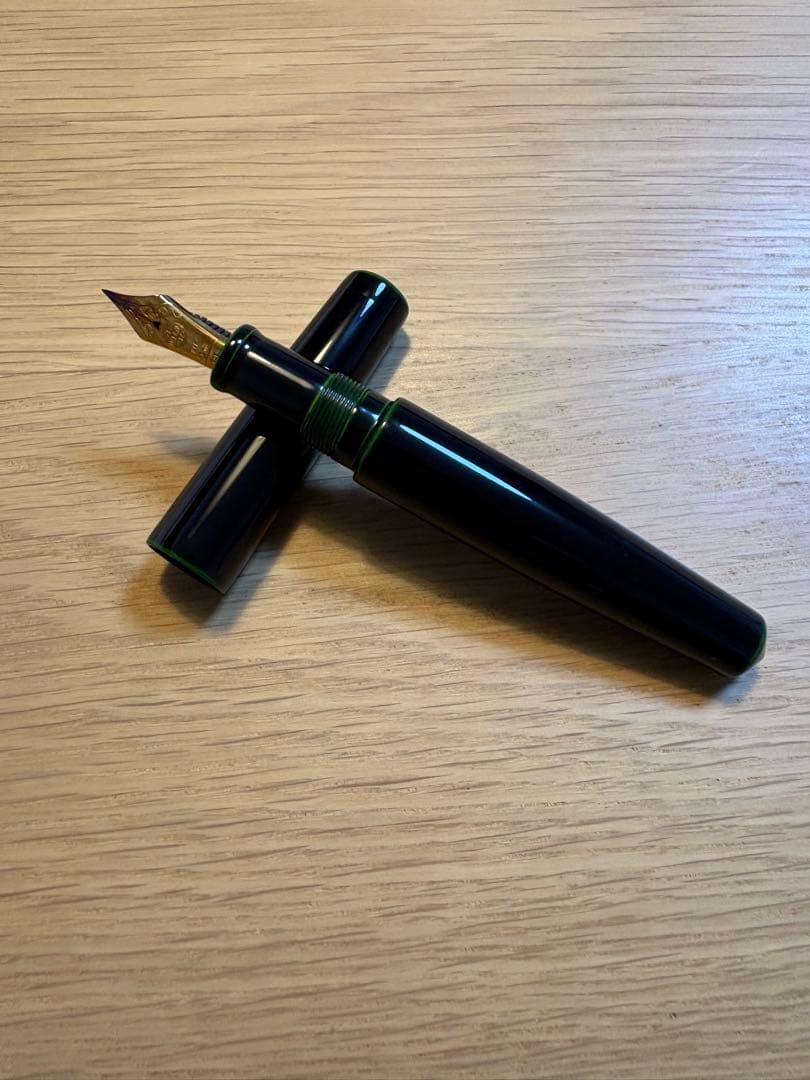 中屋万年筆　ピッコロ緑溜め　極細(EF)