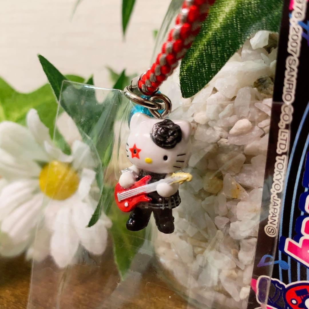 希少レア　ハローキティ ご当地 限定 ストラップ ロックの学園バージョン 根付