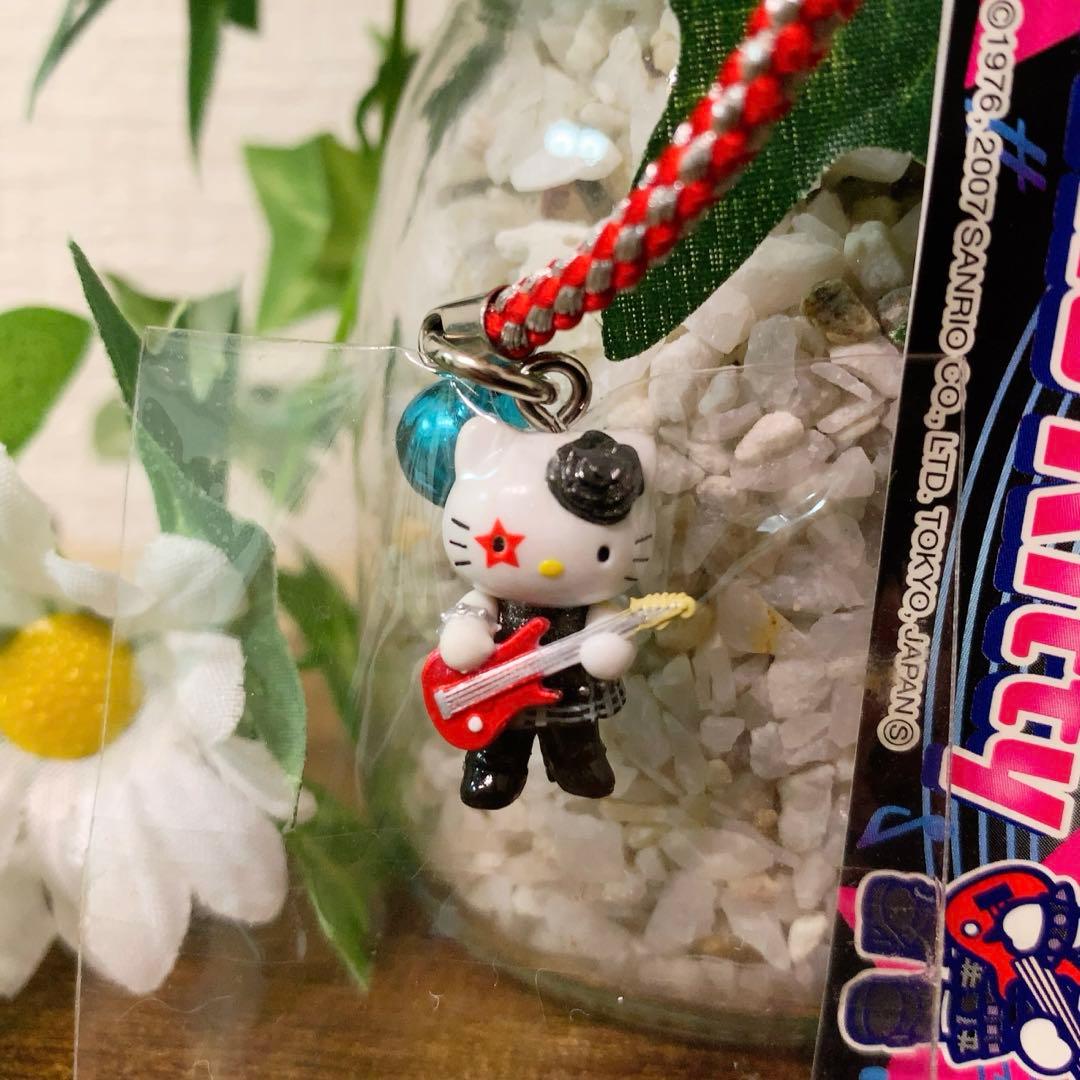 希少レア　ハローキティ ご当地 限定 ストラップ ロックの学園バージョン 根付