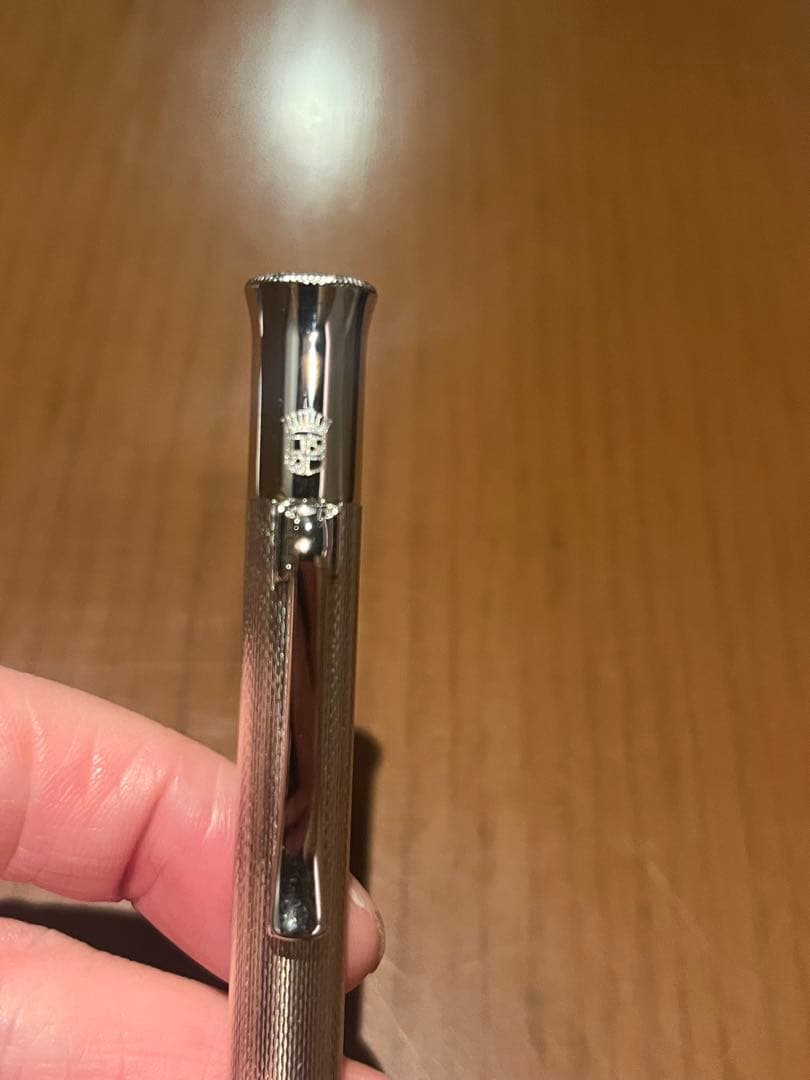 【美品】グラフフォンファーバーカステル ロジウム　ギロシェ　ボールペン