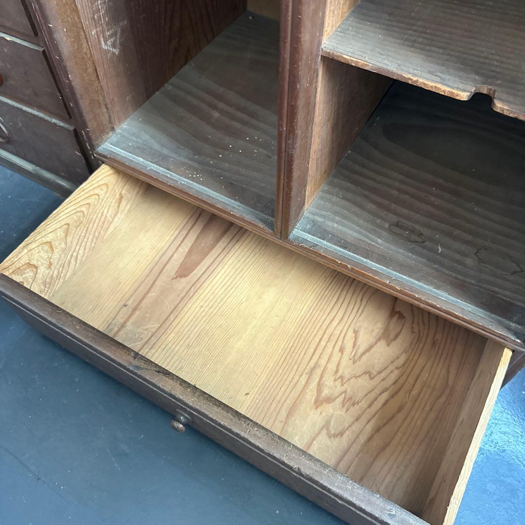 木製棚タンス、本棚 STOP SMOGステッカー