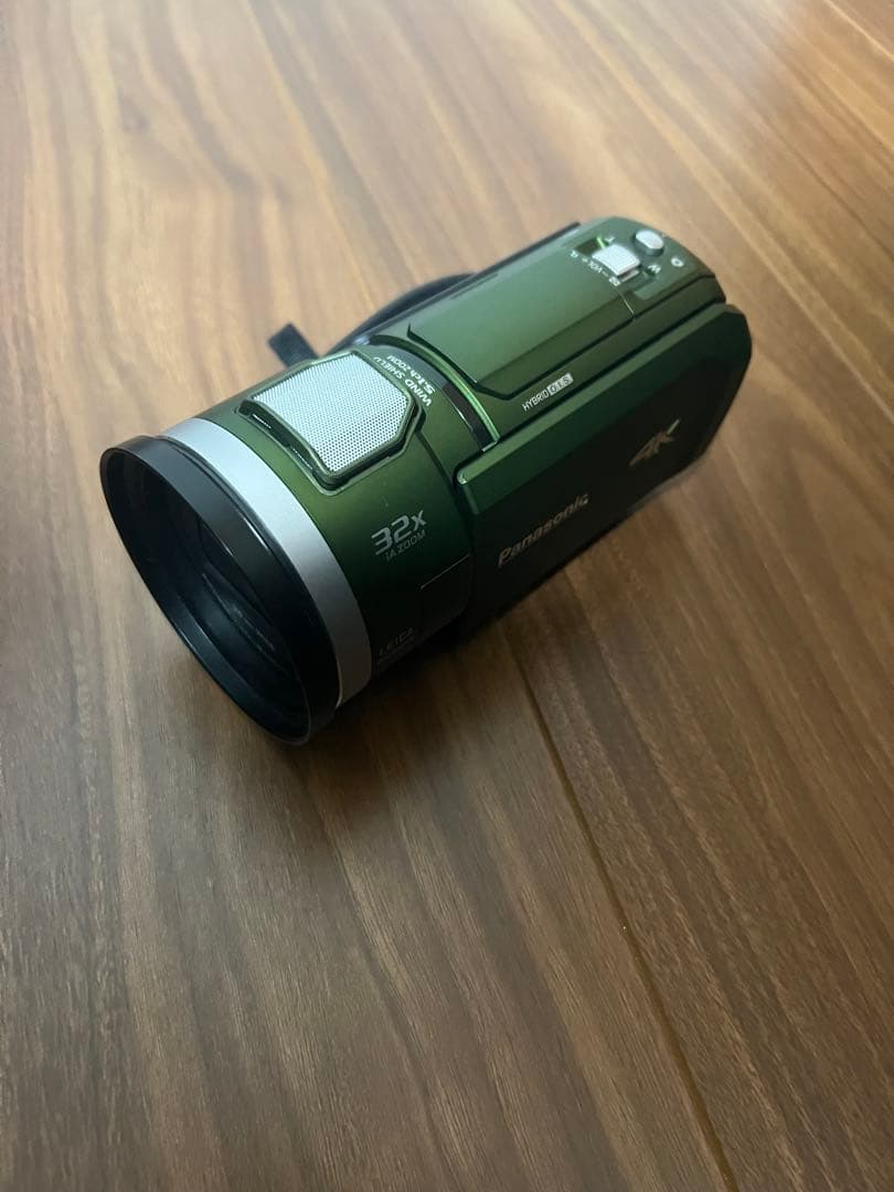 Panasonic 4Kビデオカメラ 本体と付属品