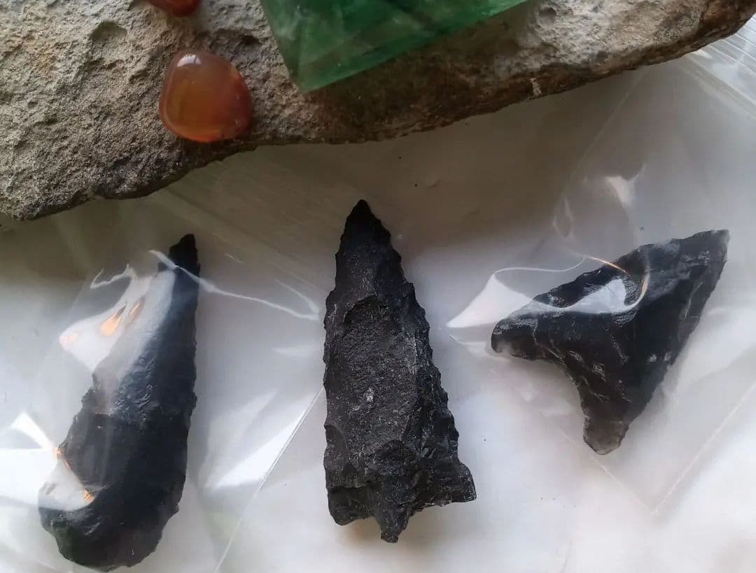 ブルートパーズ 石器 石槍 模写