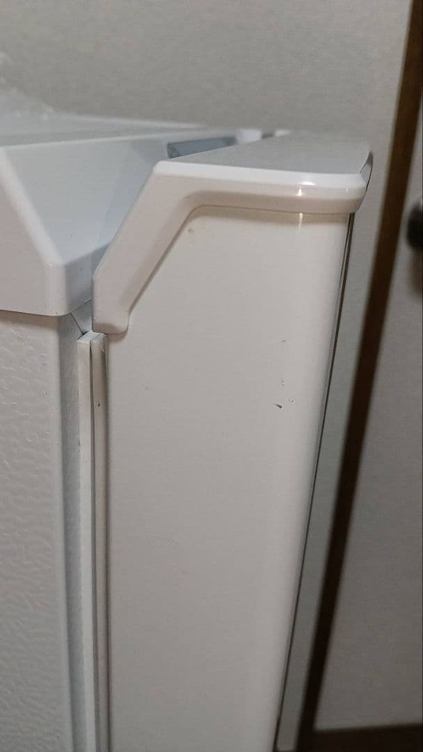 アイリスオーヤマ IUSN-8A-W 冷凍庫 スリム 小型 家庭用 自動霜取り