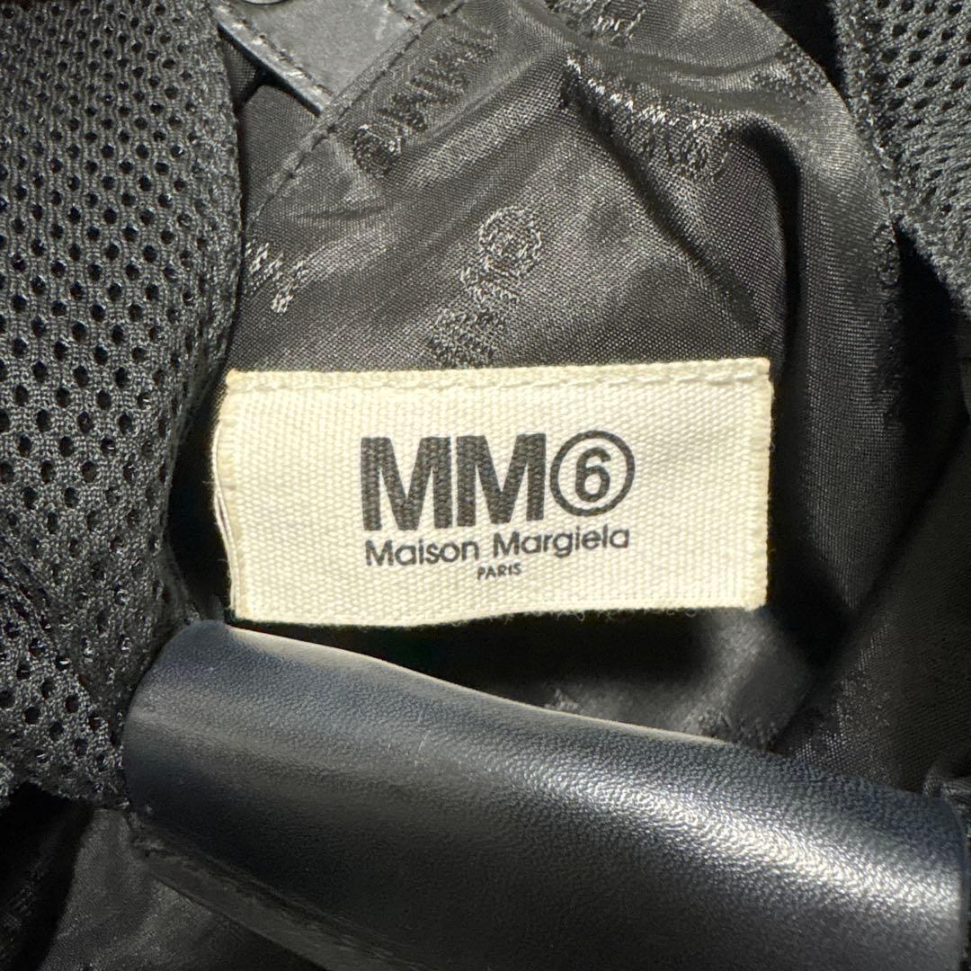 MM6 メッシュ ブラックハンドバッグ