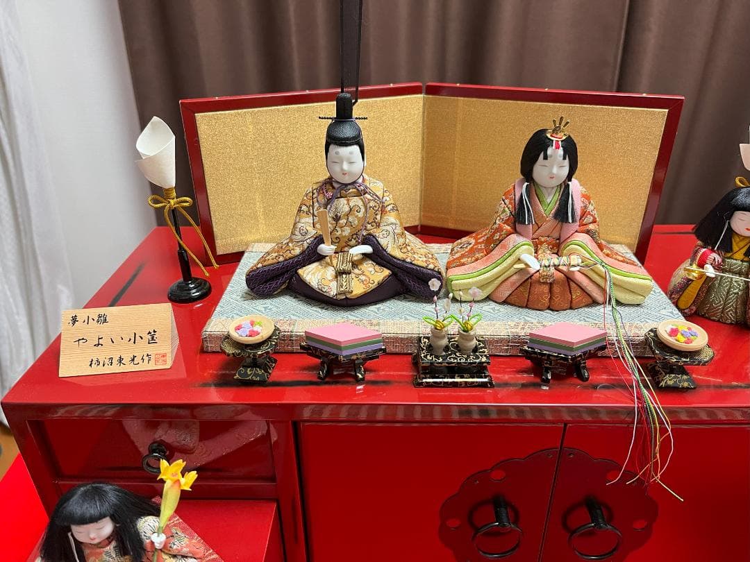 コンパクトに収納　ひな人形：やよい小箱：柿沼東光作