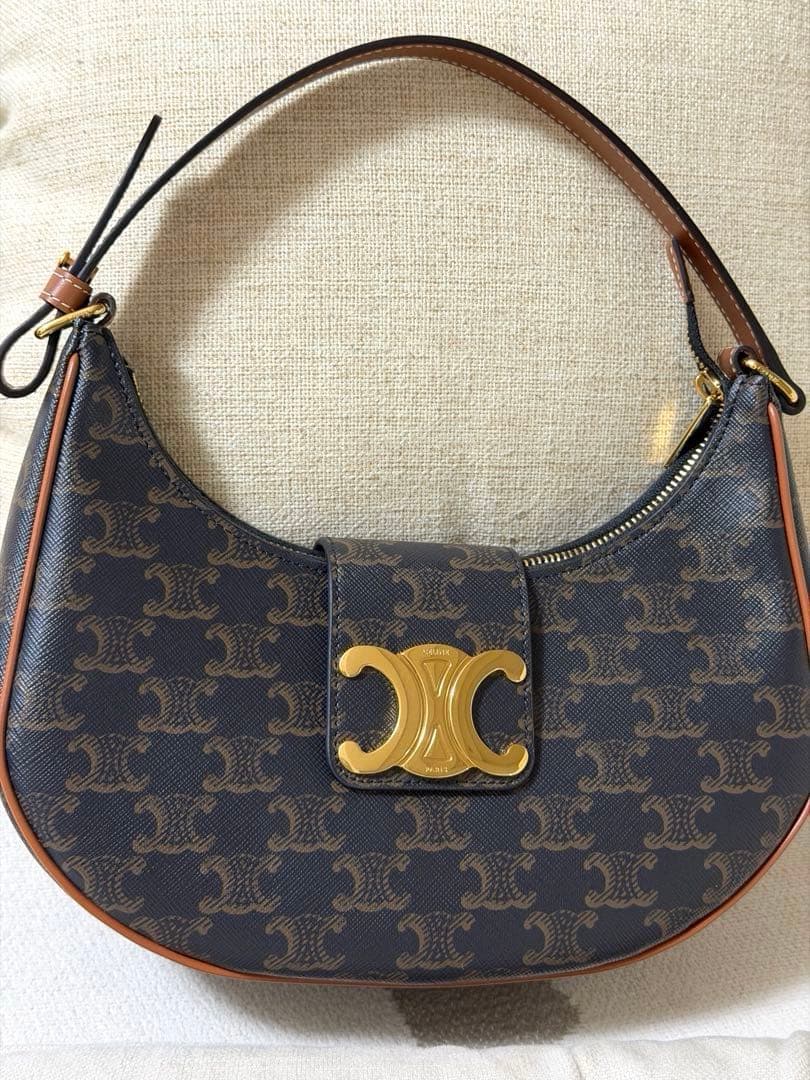 セリーヌ⭐︎アヴァトリオンフ⭐︎⭐︎トリオンフキャンバス