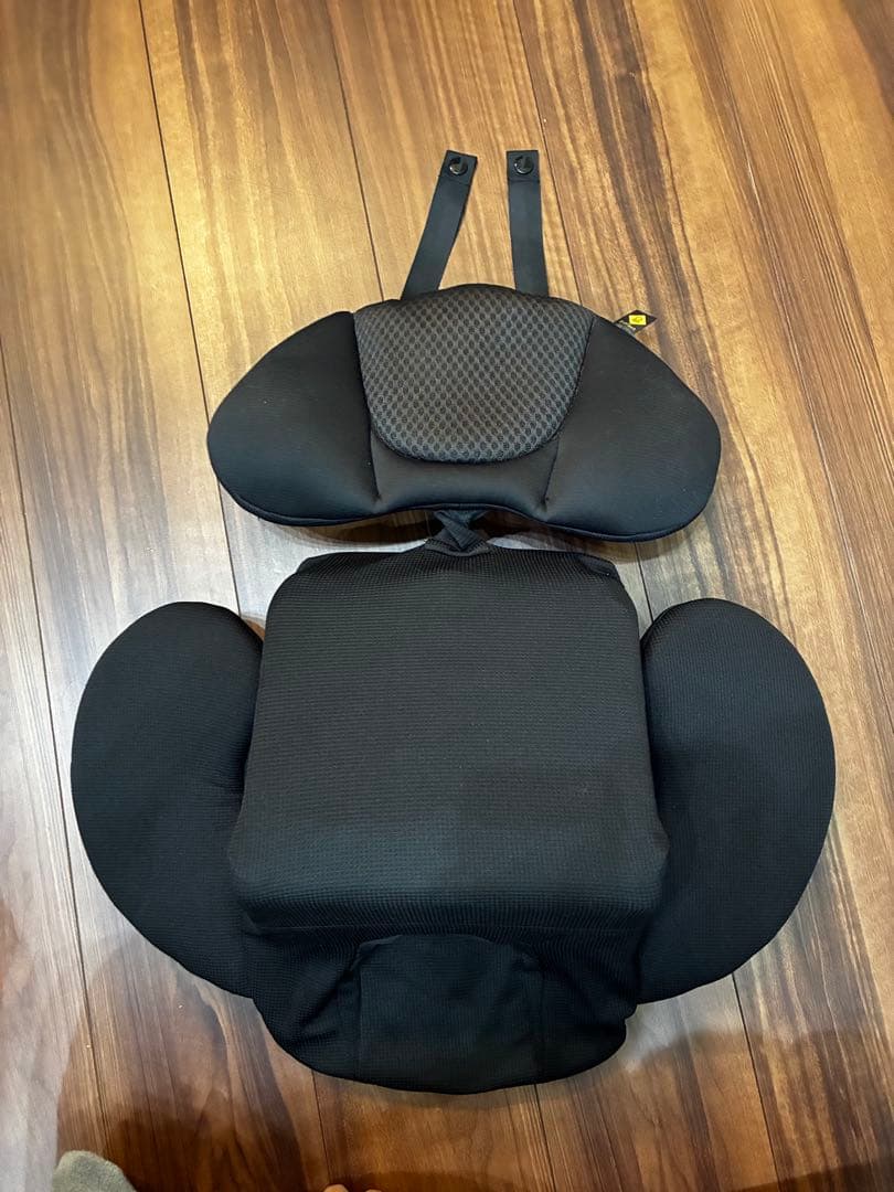 コンビ　THE S ザエス　ISOFIX ⭐️キャップ付
