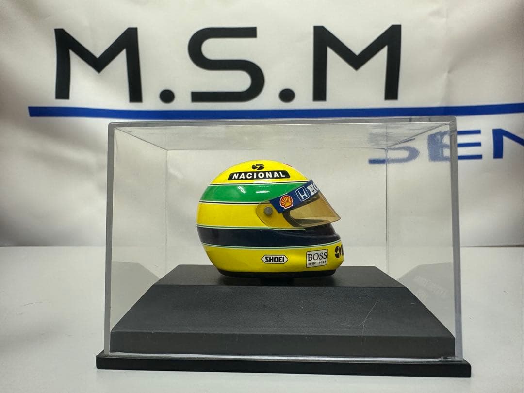 Ayrton Senna 1992 ヘルメット、HONDAF1記念盾セット