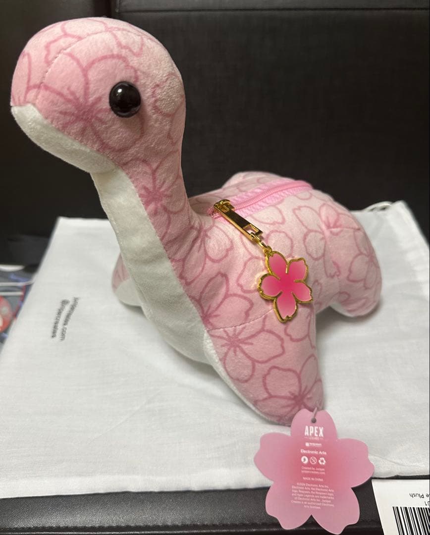 ALGS限定】サクラネッシーぬいぐるみ - メルカリ