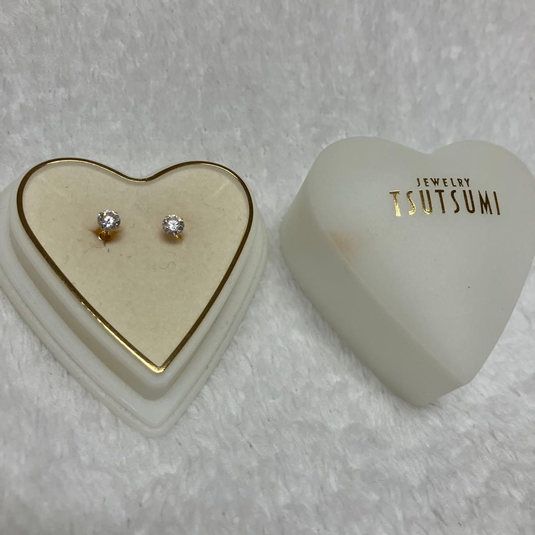 JEWELRY TSUTSUMI K18クリスタルピアス
