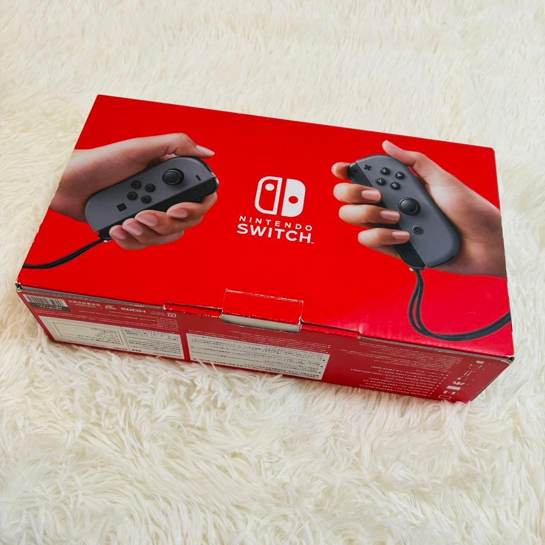 【美品】Nintendo Switch 本体　2018年製