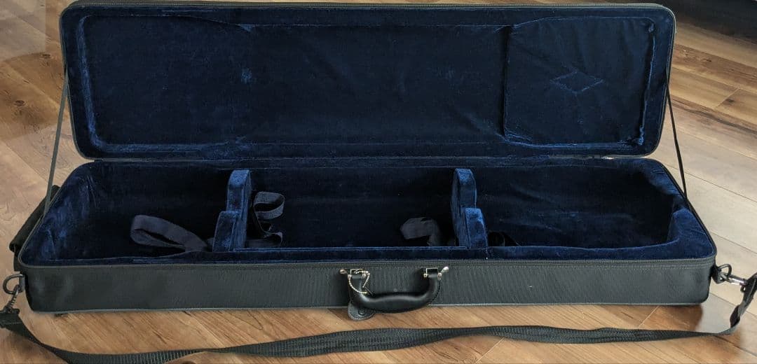 三味線ケース ハードケース 黒 ベルベット内装 三味線チューナー 長唄